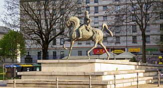 konjeniški kip Rudolfa Maistra