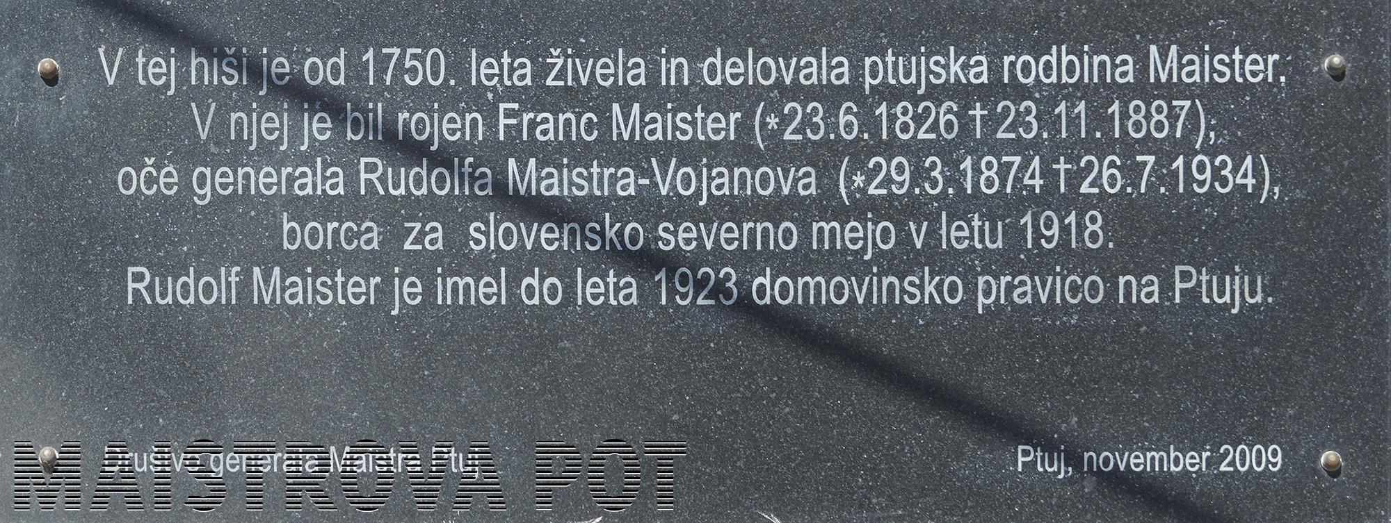 Spominska plošča Maistrovim prednikom