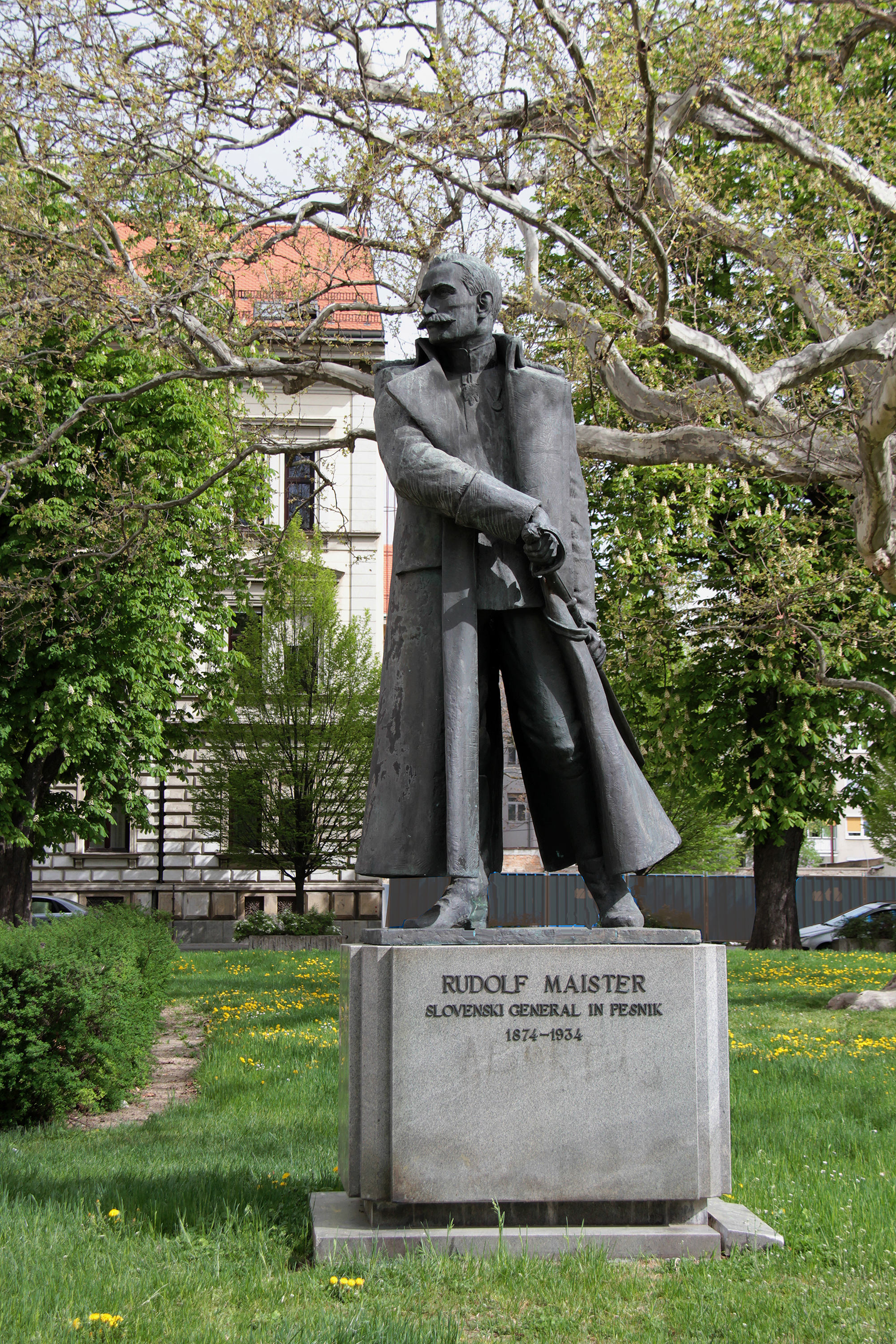 spomenik Rudolfu Maistru